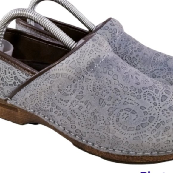 DANSKO XP PROFESSIONAL STAPLED CLOGS  BLUE TOOLED LEATHER PAISLEY FLORAL 38/7 - Picture 2 of 8